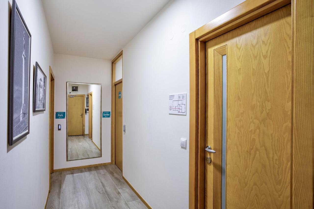 Booking Apartments Beograd Bagian luar foto